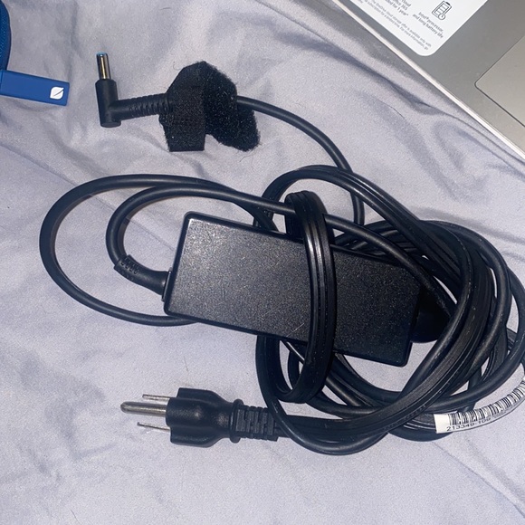 HP STREAM LAPTOP - Picture 5 of 6